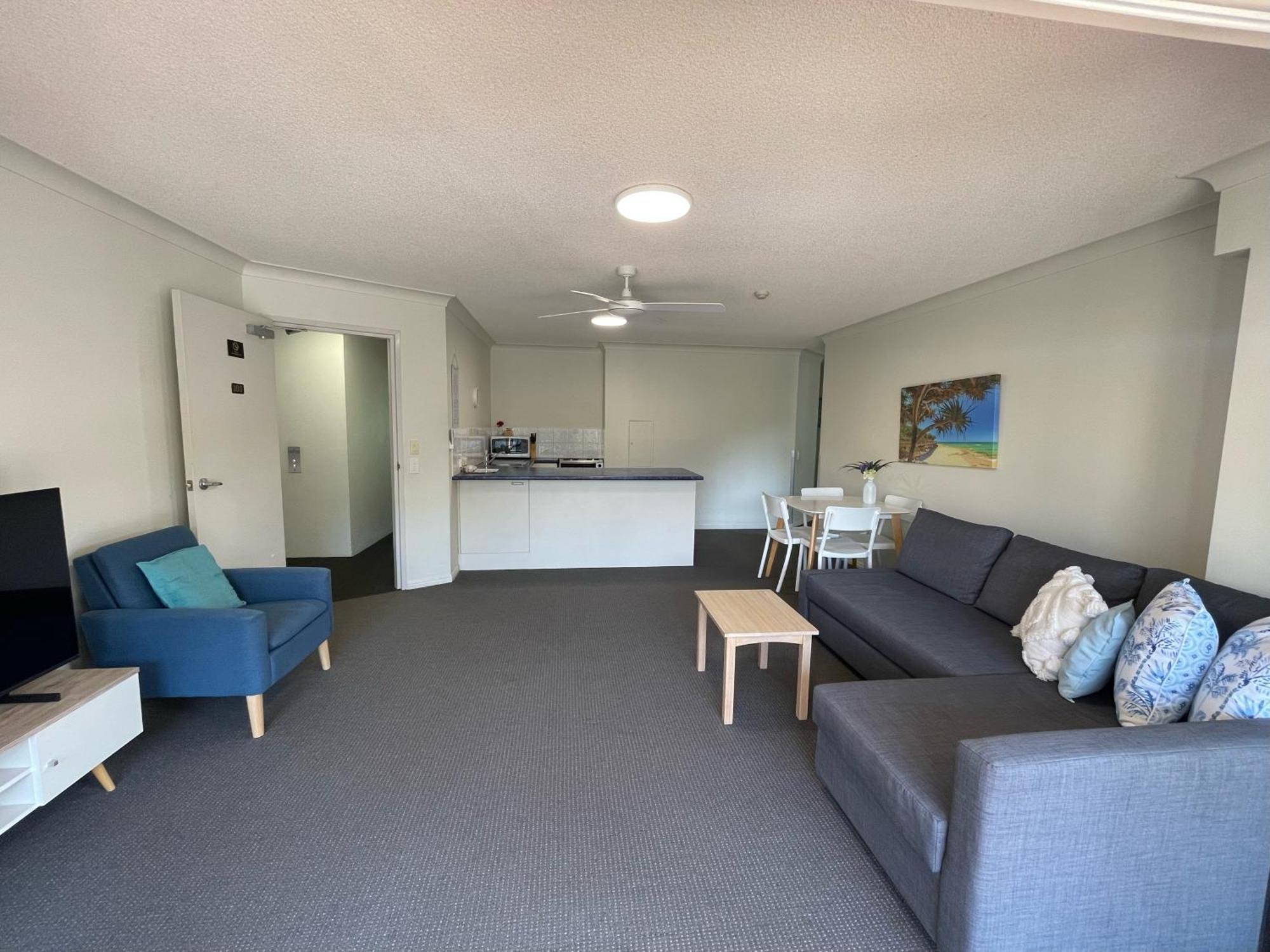Belaire Place Motel Apartments Caloundra Exterior foto