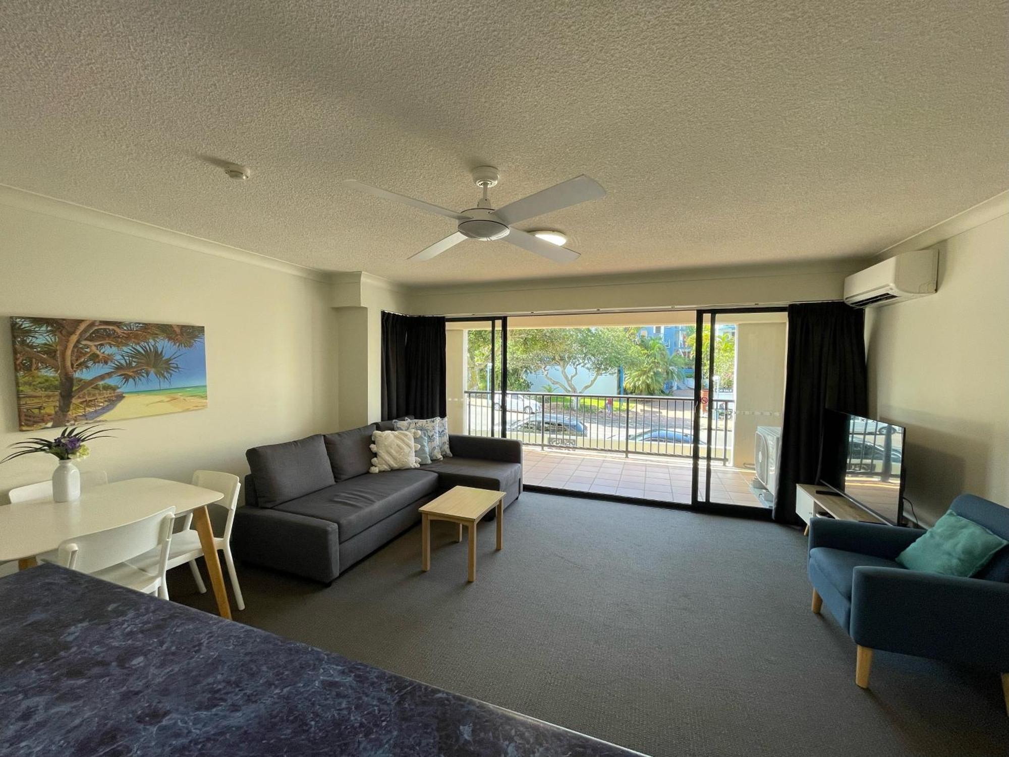 Belaire Place Motel Apartments Caloundra Exterior foto