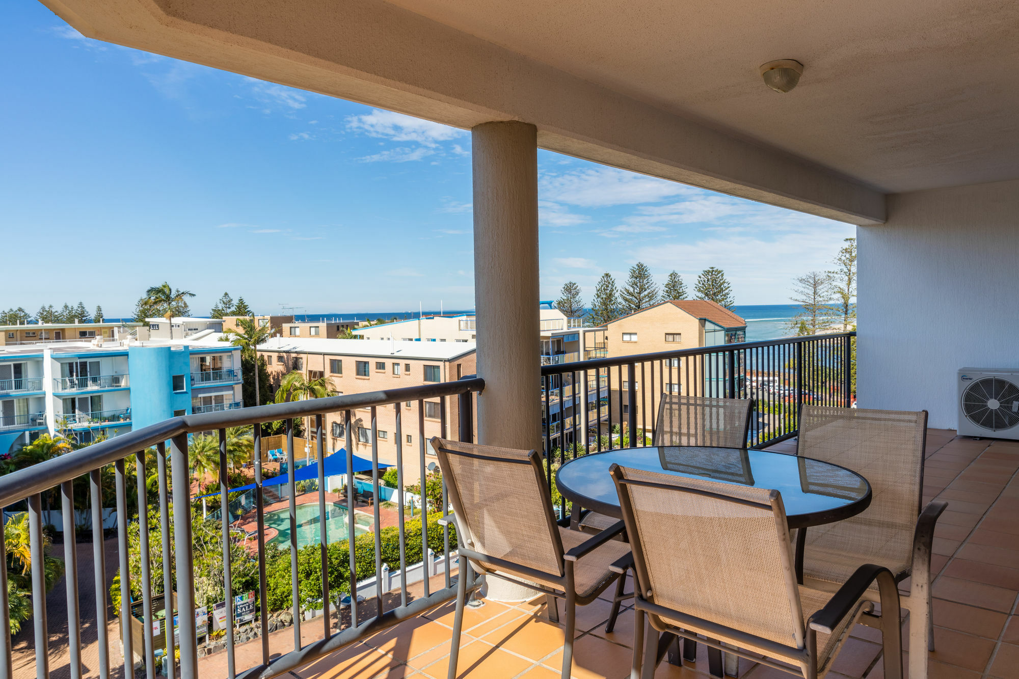 Belaire Place Motel Apartments Caloundra Exterior foto